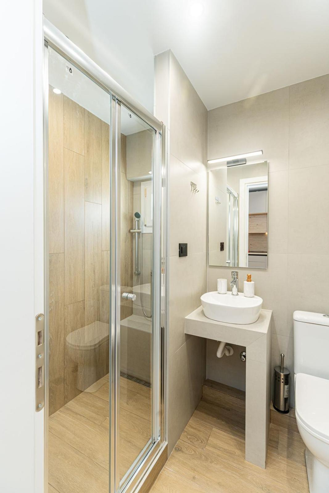 Modern 3 Bedroom Luxury Apartment Selanik Dış mekan fotoğraf